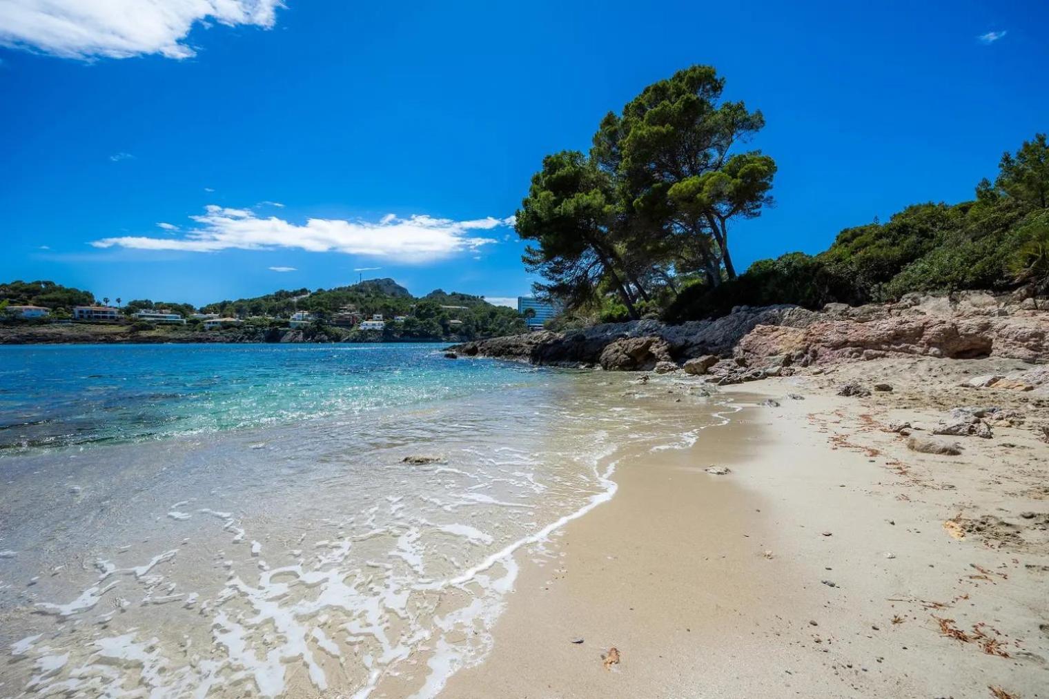 Casa Aladern On The Beach Mhm Font de sa Cala Eksteriør billede